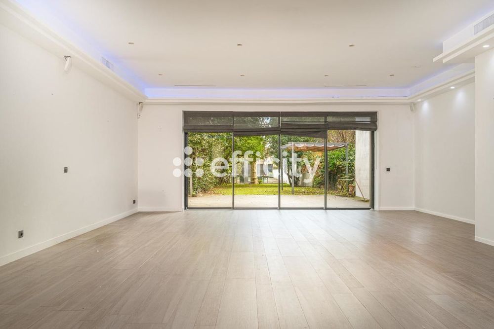 � vendre  Maison Marseille 8