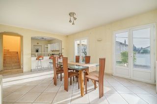  Maison � vendre 6 pi�ces 200 m�