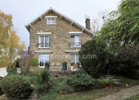   MERIEL (95) Maison � vendre 6 pi�ces Maison - 6 pi�ce(s) - 136 m�