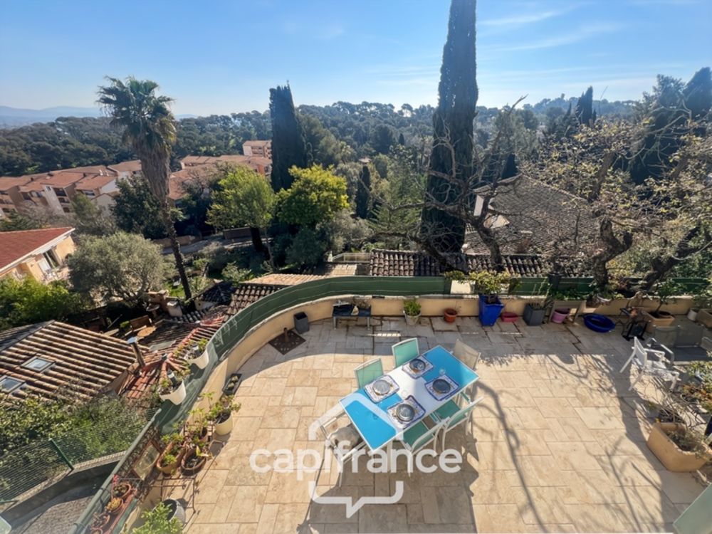 � vendre  Duplex/triplex Hy�res (83400)