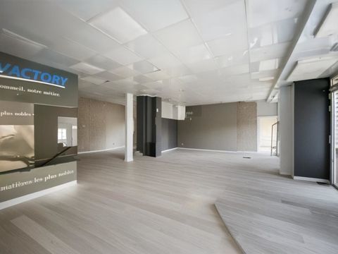 Boutique &agrave; louer Paris 18 eme 2983 75018 Paris