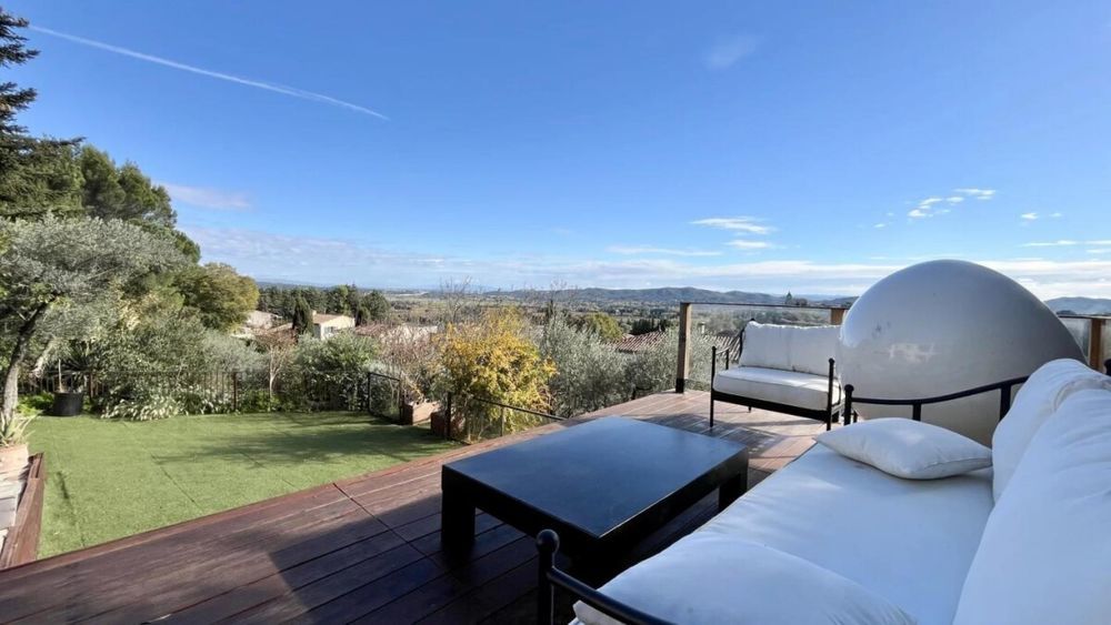 � vendre  Villa Rochefort-du-Gard (30650)