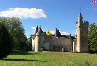  Propri�t�/ch�teau � vendre 15 + pi�ces 900 m�