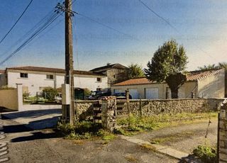  Maison � vendre 15 + pi�ces 305 m�