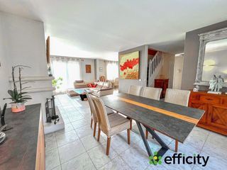  Maison � vendre 8 pi�ces 144 m�