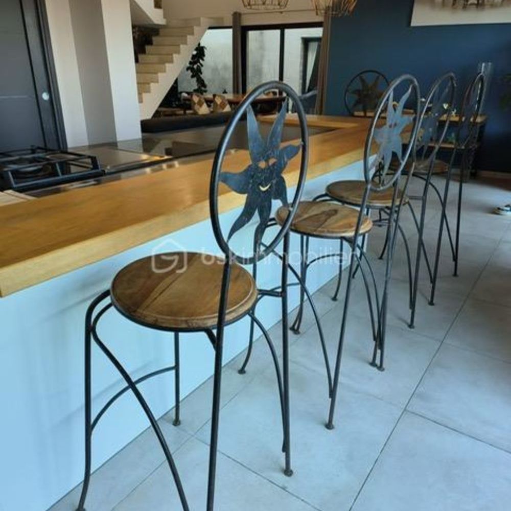 � vendre  Maison Montady (34310)