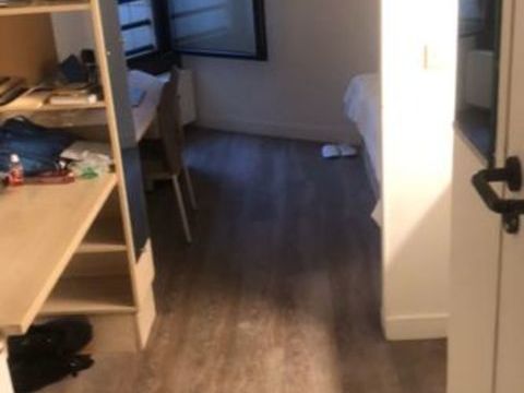   Studio de 18m2 � louer sur Paris 10 Appartement - 1 pi�ce(s) - 18 m�