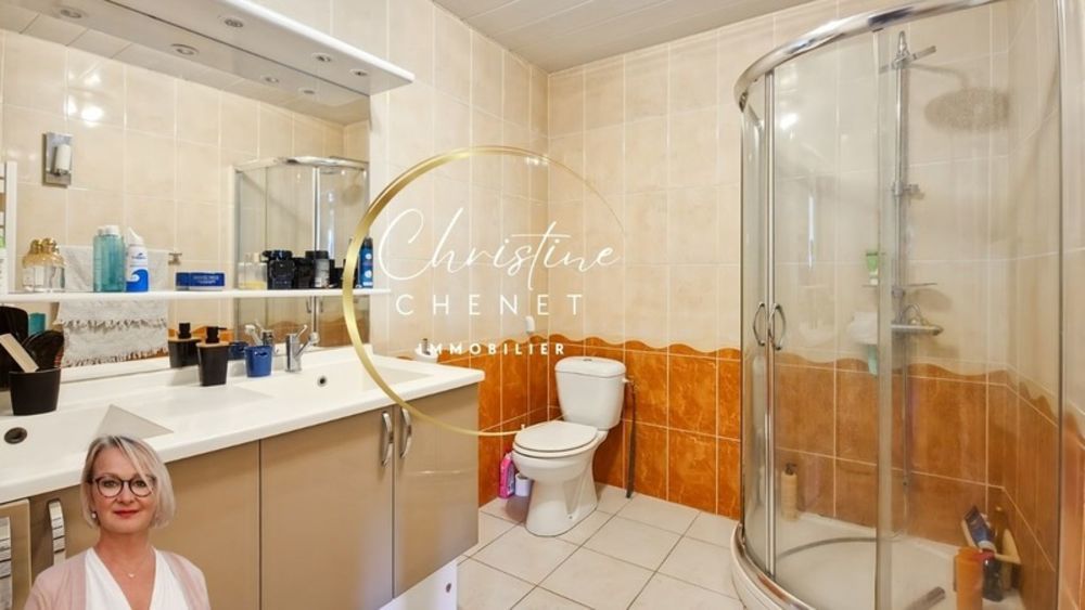 � vendre  Propri�t�/ch�teau Saint-Laurent-d'Aigouze (30220)