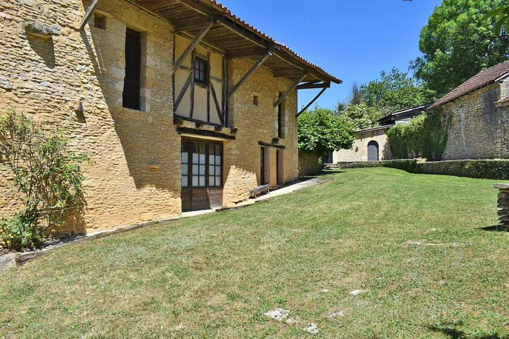 � vendre  Maison Montignac (24290)