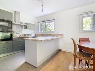  Appartement � vendre 3 pi�ces 81 m�