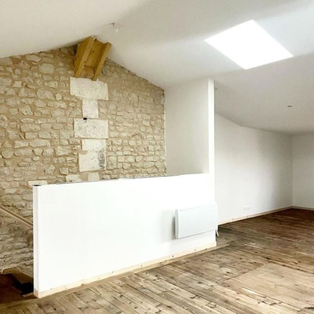 � vendre  Maison Saint-Jean-d'Ang�ly (17400)