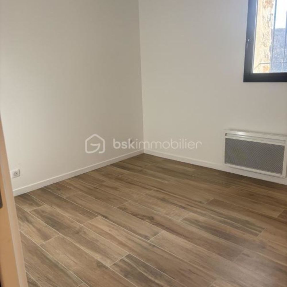 � vendre  Maison Banon (04150)