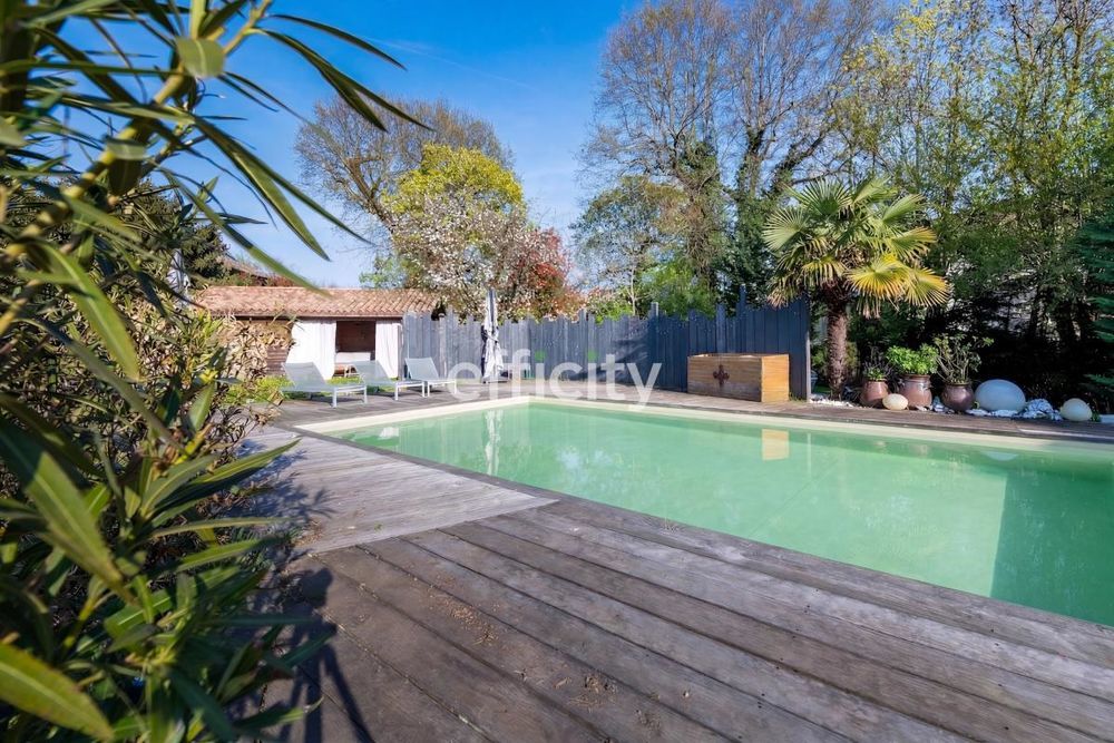 � vendre  Maison Saint-Cyr-au-Mont-d'Or (69450)