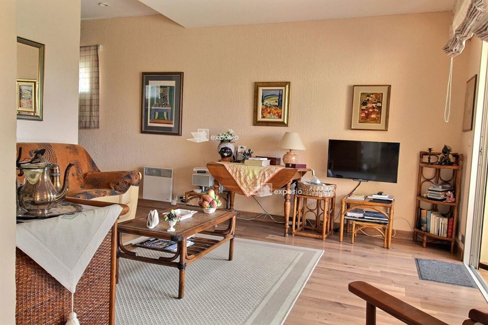 � vendre  Appartement Le Lavandou (83980)