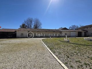  Propri�t�/ch�teau � vendre 7 pi�ces 245 m�