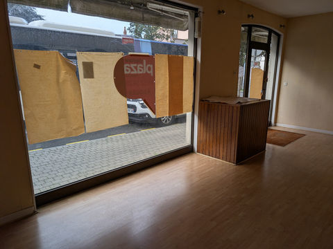 Local/bureau &agrave; vendre TARBES (65) 45000 65000 Tarbes