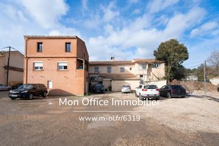  Immeuble � vendre 15 + pi�ces 950 m�