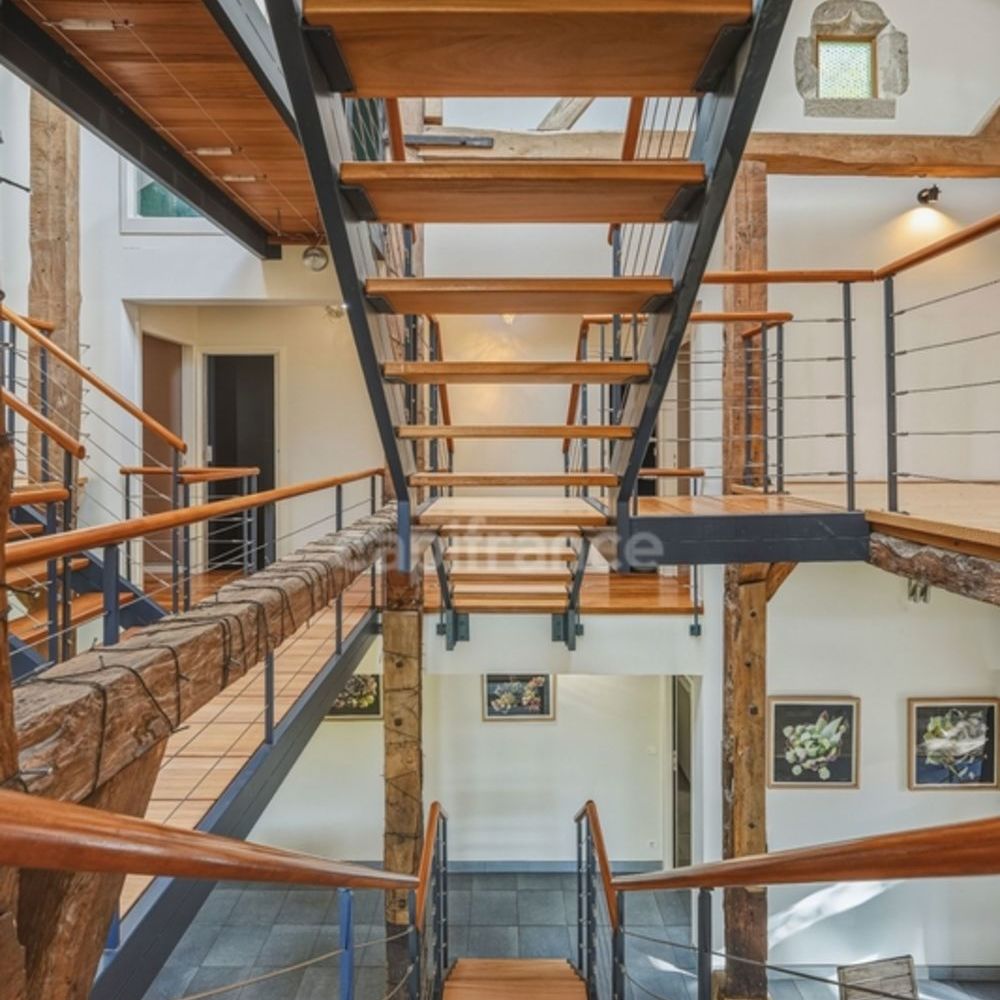 � vendre  Maison Saint-Genis-Pouilly (01630)