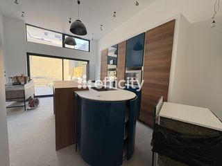  Loft � vendre 5 pi�ces 180 m�