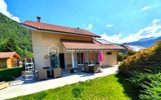  Maison � vendre 5 pi�ces 130 m�