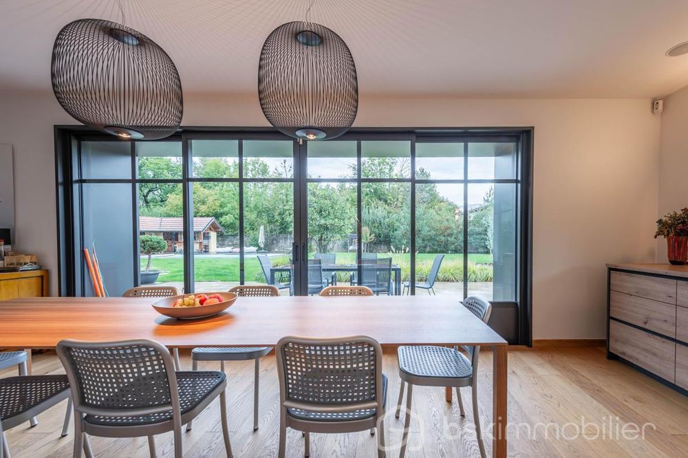 � vendre  Propri�t�/ch�teau Saint-Jorioz (74410)