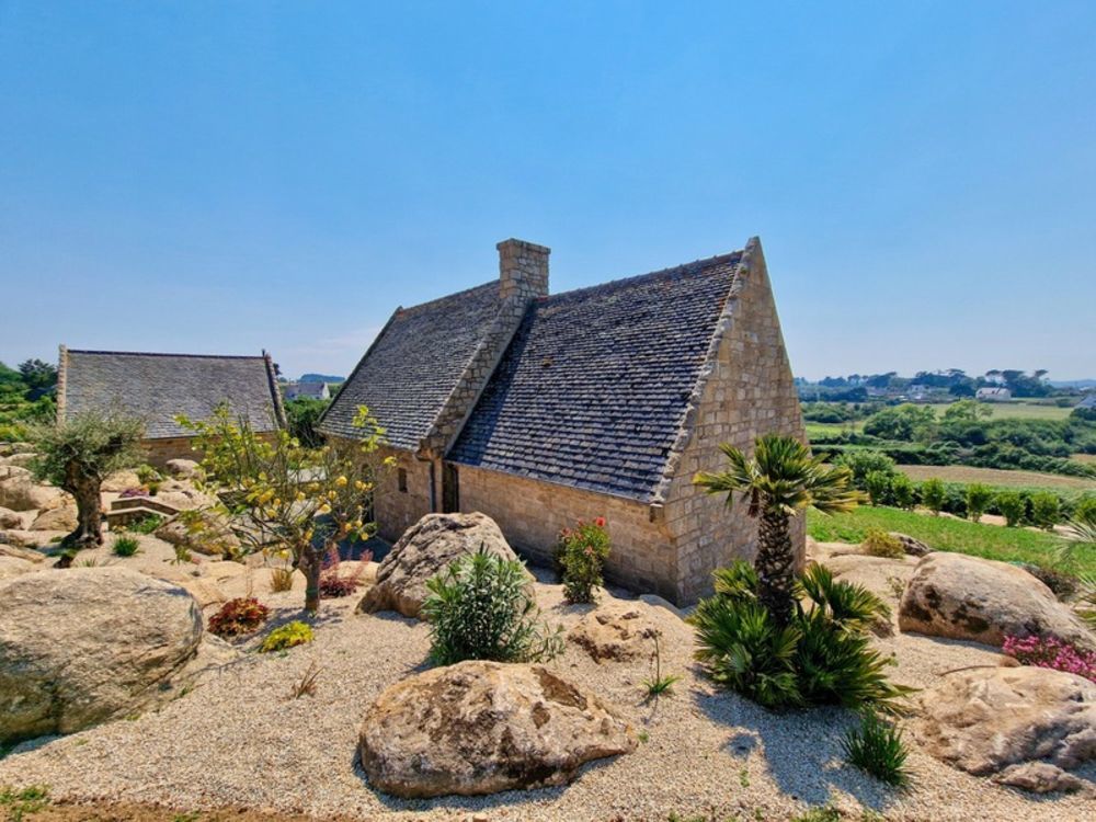 � vendre  Propri�t�/ch�teau Plougrescant (22820)