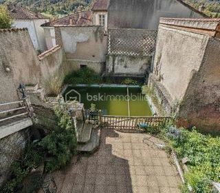  Propri�t�/ch�teau � vendre 9 pi�ces 260 m�