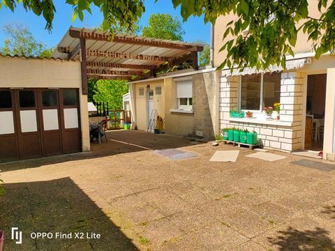   Maison Vervant 5 pi�ce(s) 86 m2 Maison - 5 pi�ce(s) - 155 m�