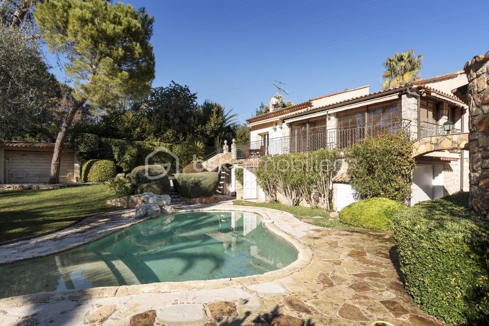 � vendre  Villa Mougins (06250)