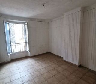  Appartement � louer 3 pi�ces 77 m�