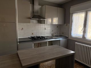  Appartement � louer 3 pi�ces 50 m�