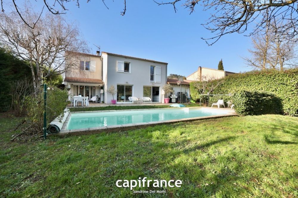 � vendre  Maison Tassin-la-Demi-Lune (69160)