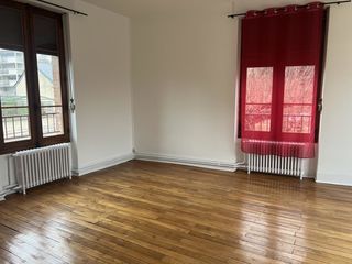  Appartement � louer 4 pi�ces 124 m�