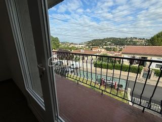  Immeuble � vendre 10 pi�ces 142 m�