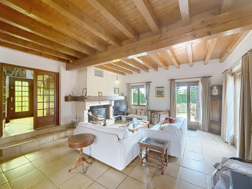 � vendre  Maison Cessy (01170)