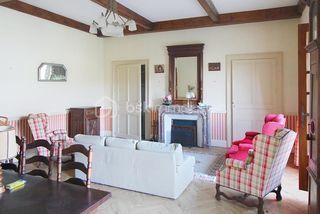  Propri�t�/ch�teau � vendre 8 pi�ces 145 m�