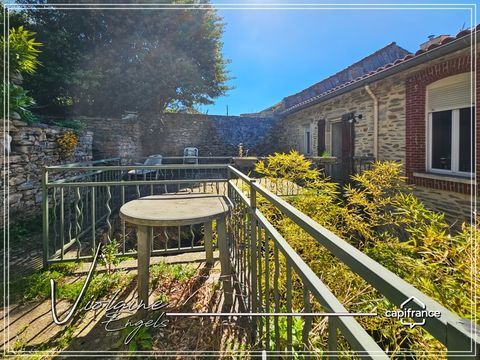   Ancien couvent du XIX? si�cle avec terrasses et jardins � Courniou, Haut-Languedoc Maison - 5 pi�ce(s) - 170 m�
