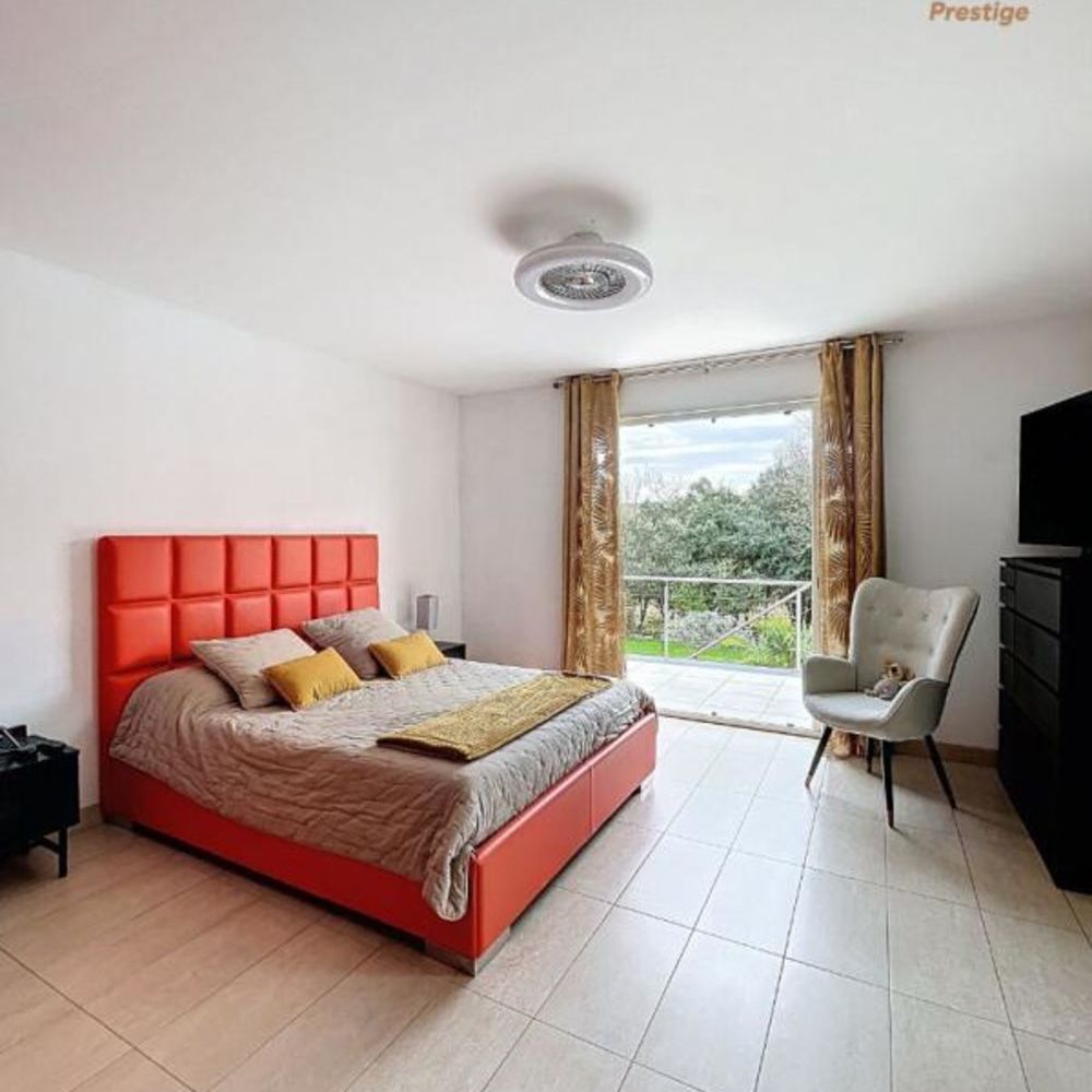 � vendre  Villa Saint-Maximin-la-Sainte-Baume (83470)