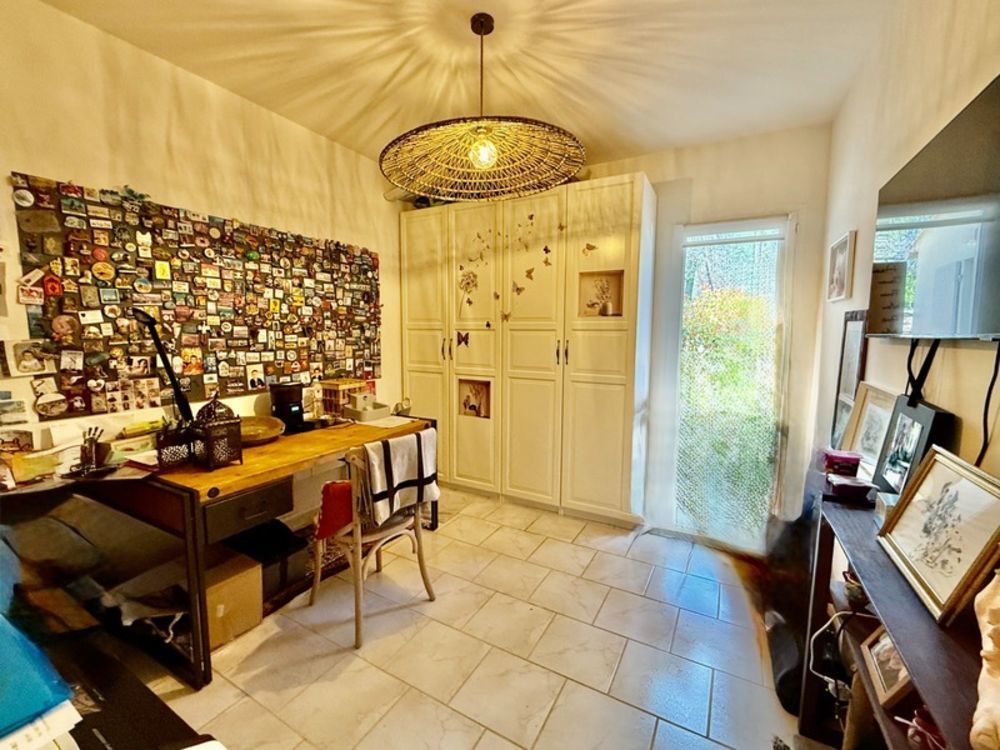 � vendre  Maison Roussillon (84220)