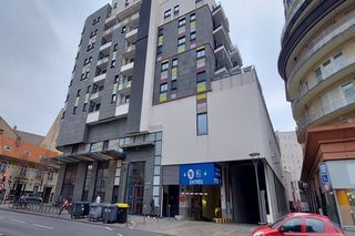  Parking / Garage � louer 1 m�