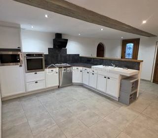  Propri�t�/ch�teau � vendre 5 pi�ces 121 m�