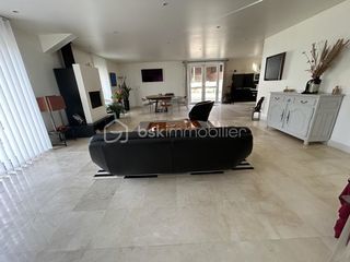  Maison � vendre 4 pi�ces 146 m�