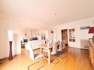  Appartement � vendre 4 pi�ces 146 m�