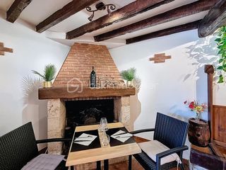  Maison � vendre 10 pi�ces 400 m�