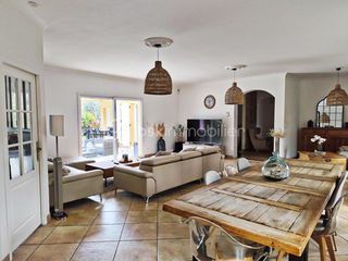  Maison � vendre 6 pi�ces 165 m�