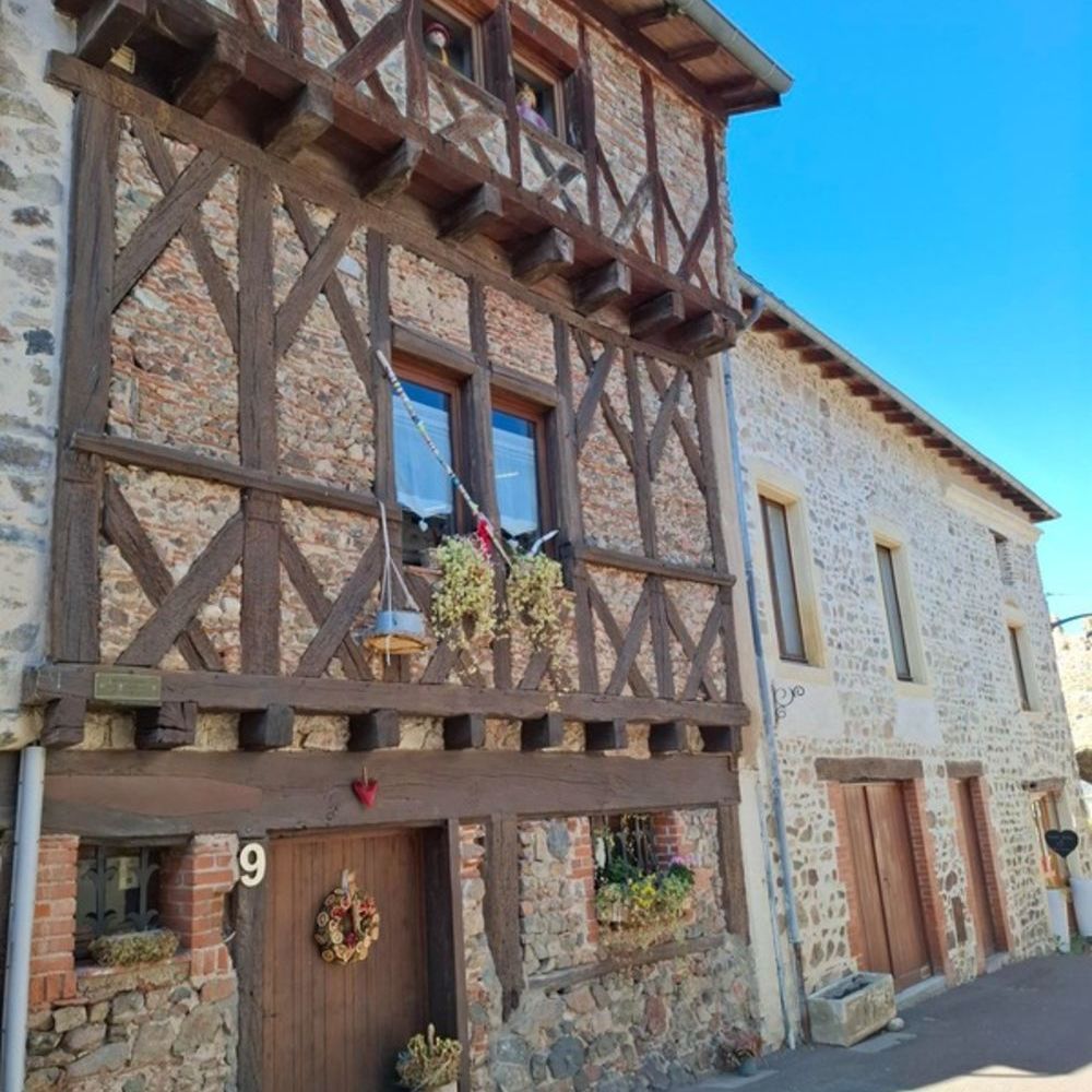 � vendre  Maison Villerest (42300)