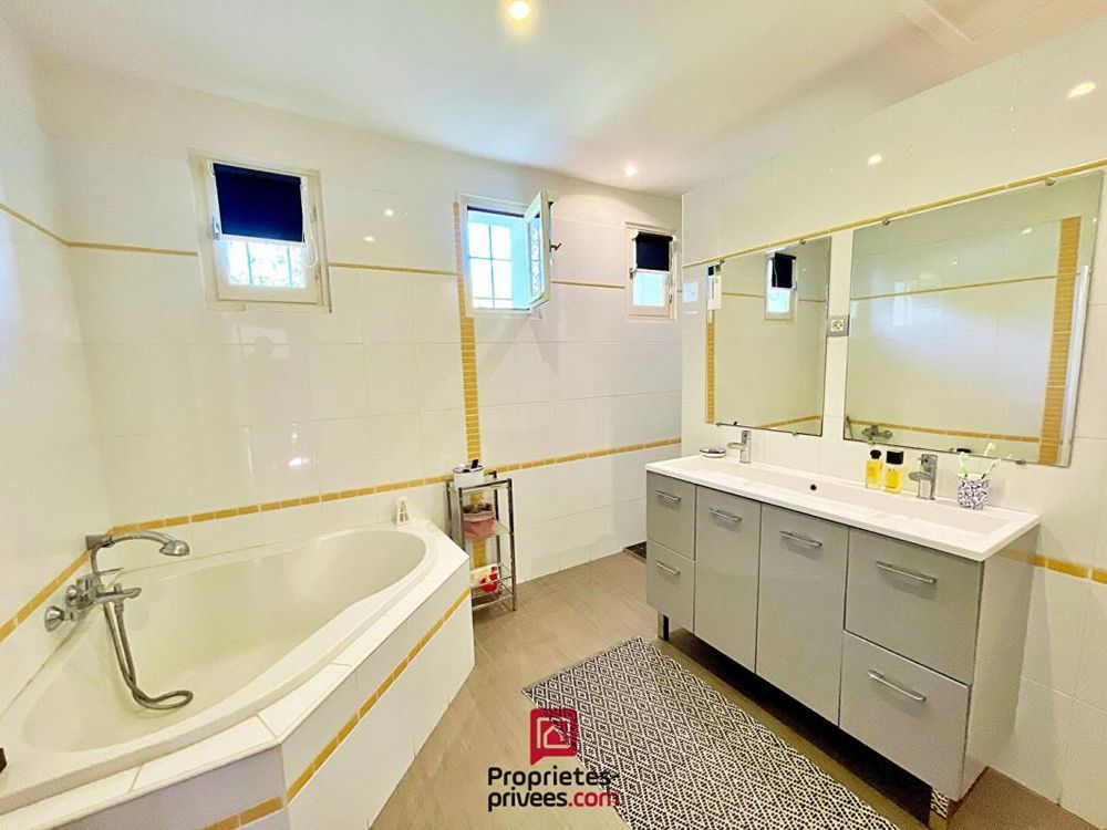 � vendre  Maison Latresne (33360)