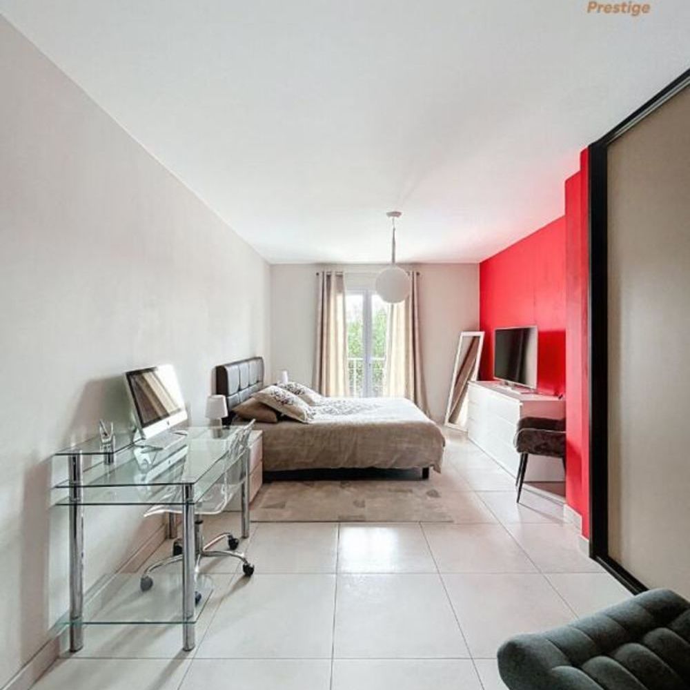 � vendre  Villa Saint-Maximin-la-Sainte-Baume (83470)