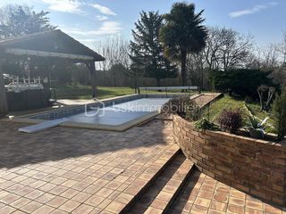  Maison � vendre 6 pi�ces 184 m�