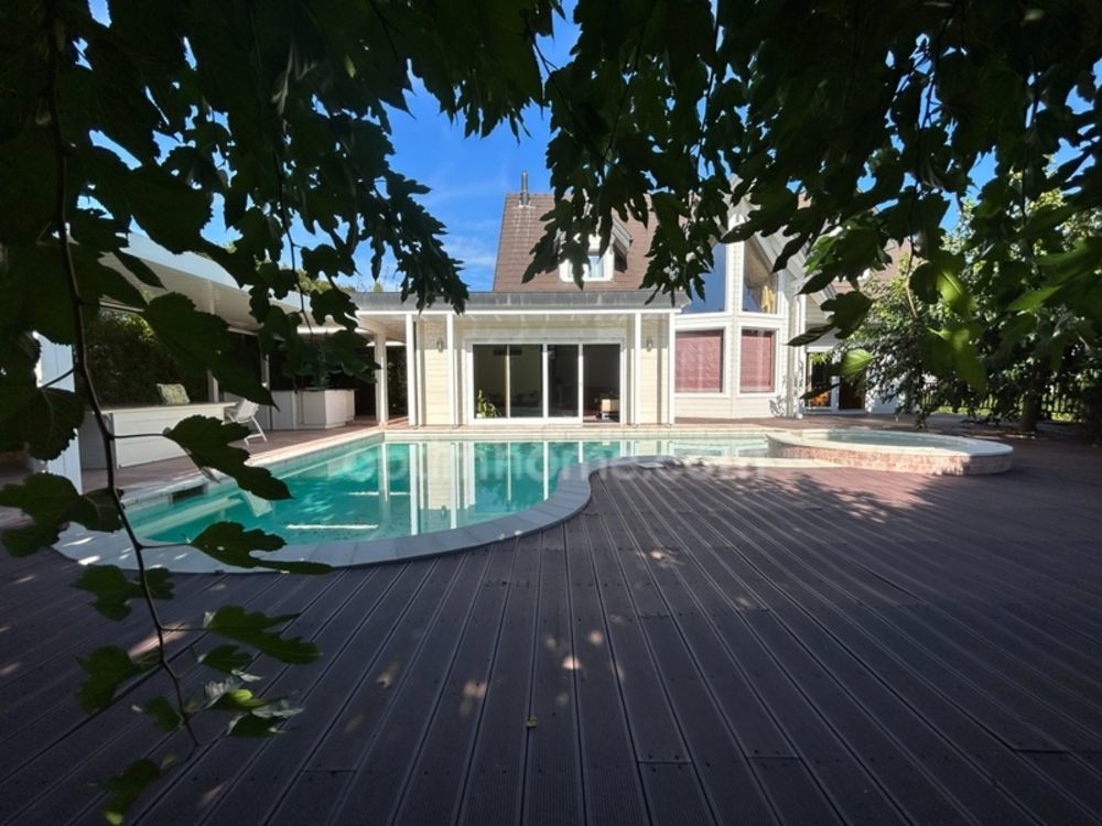 � vendre  Villa Hagenthal-le-Haut (68220)